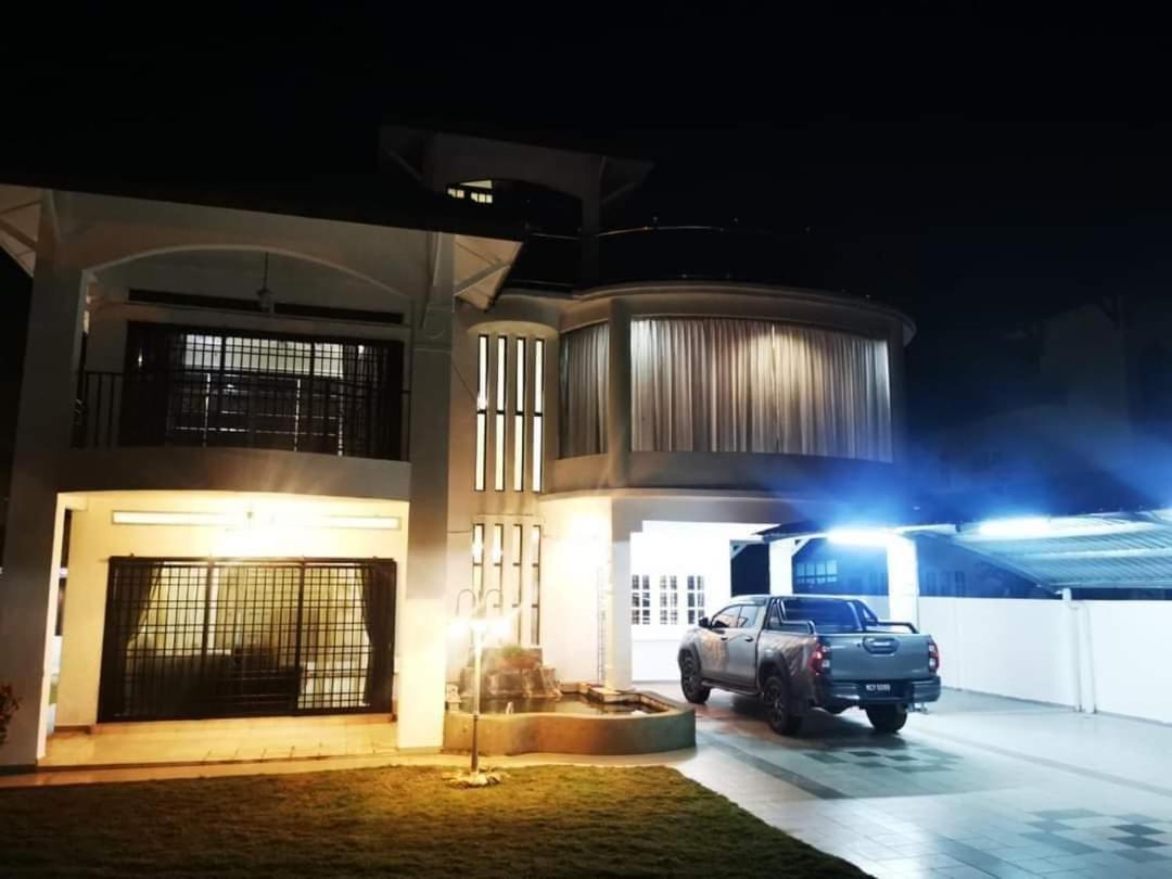 Prairie Villa Homestay Lumut Dış mekan fotoğraf
